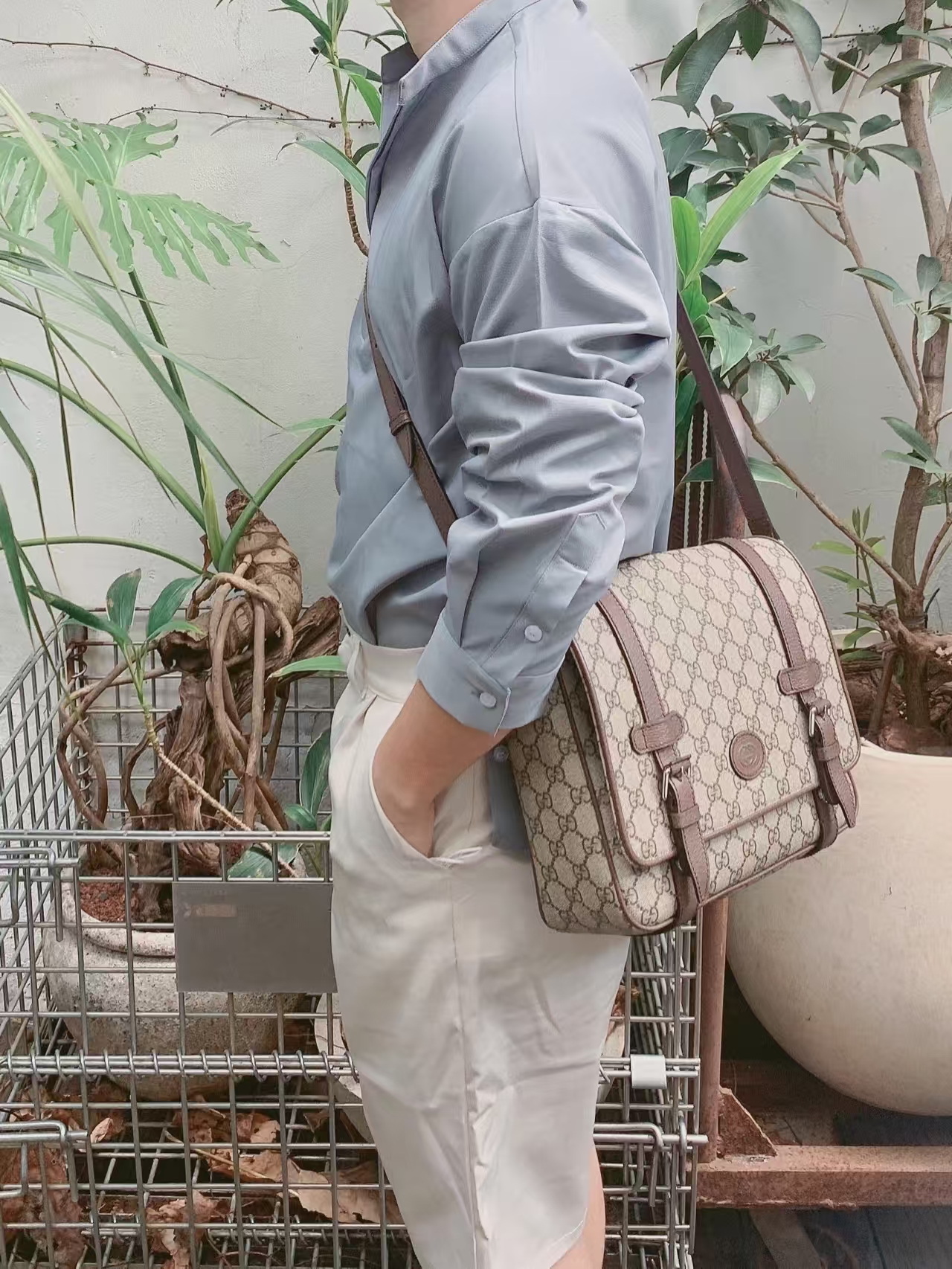 Gucci Interlocking Messenger Bag - Image 3