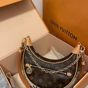 Louis Vuitton Loop PM