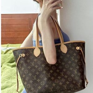 Louis Vuitton Neverfull MM